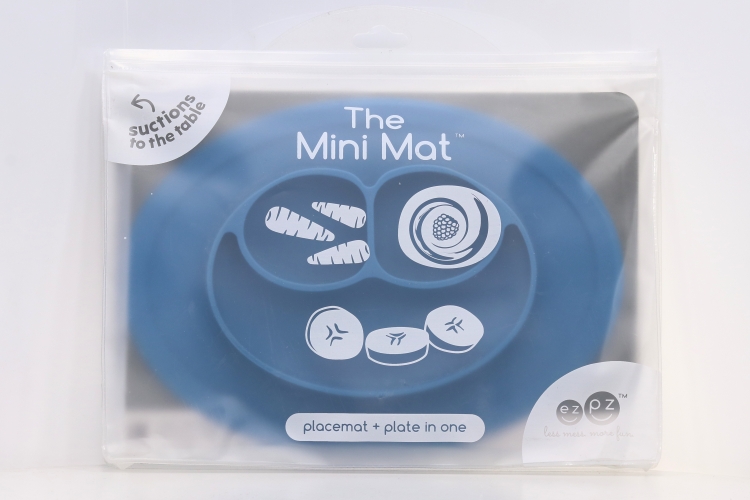Тарелка EZPZ Mini Mat силикон прилипающ с подставкой синяя