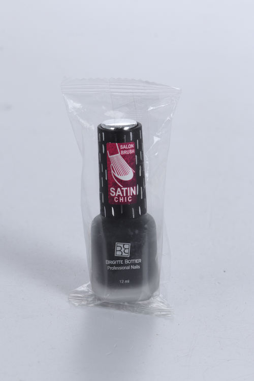 Лак Brigitte Bottier Satin Chic черный 12 мл SC-150